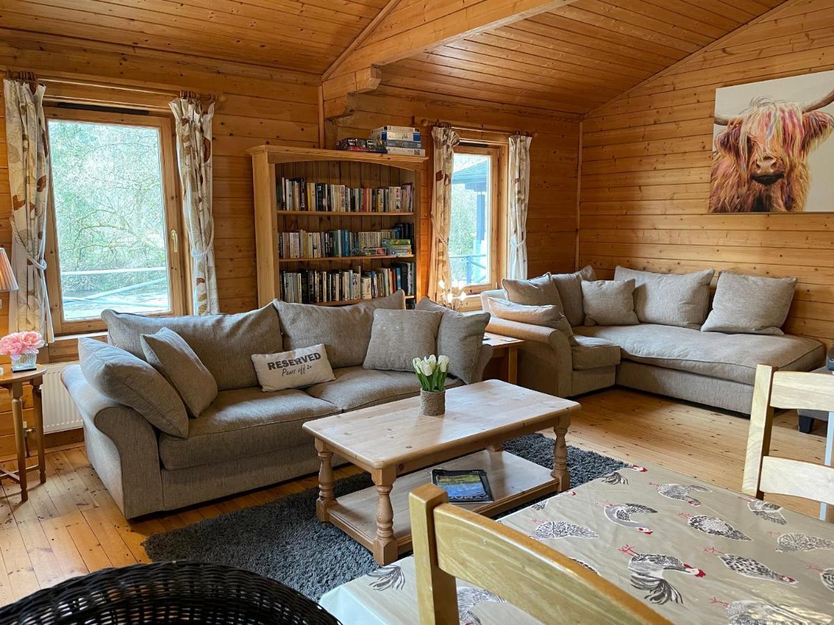 Valley Lodge Tiverton  Ngoại thất bức ảnh
