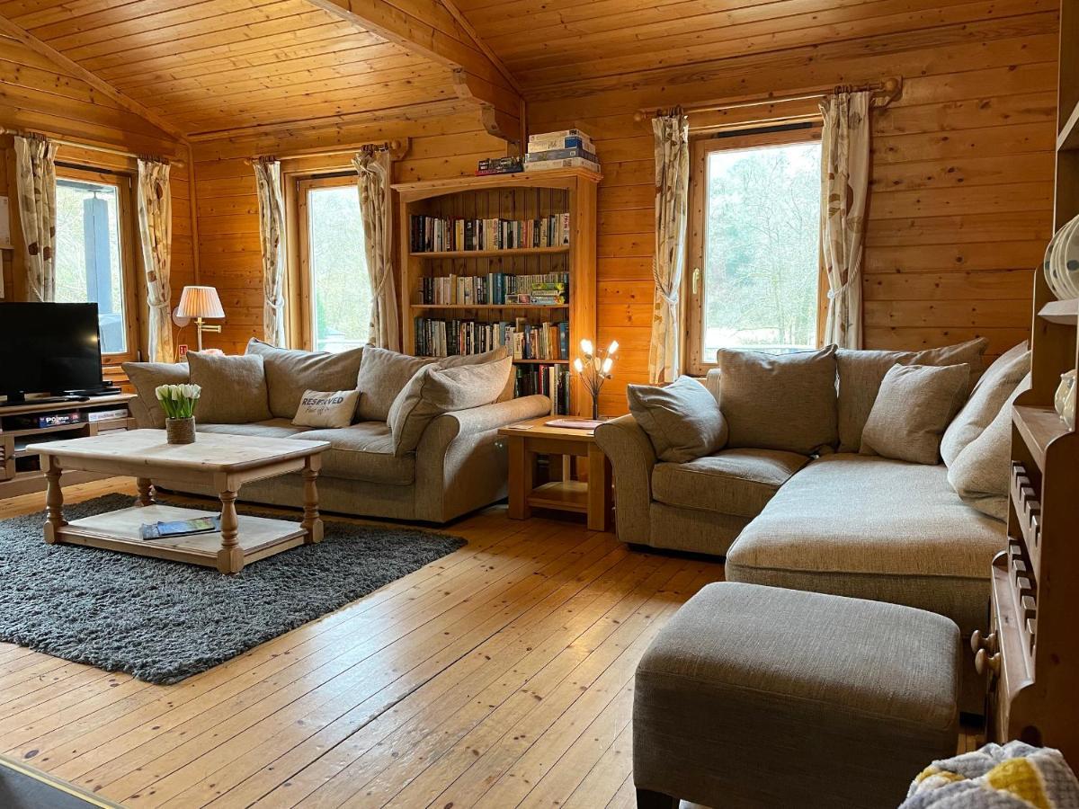 Valley Lodge Tiverton  Ngoại thất bức ảnh